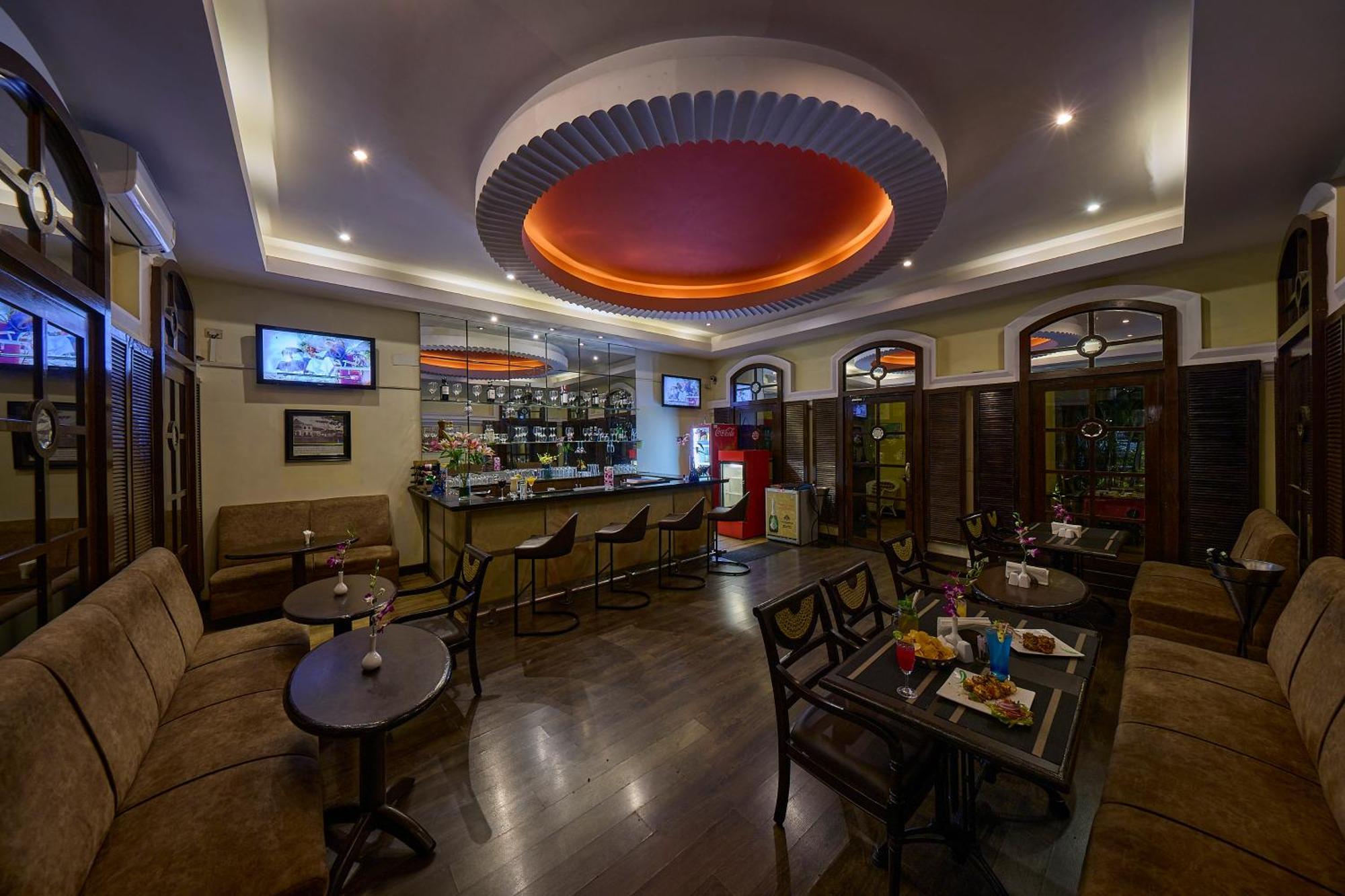Royal Orchid Metropole Майсур Экстерьер фото